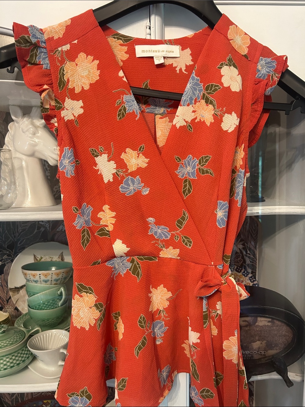 Monteau wrap top
